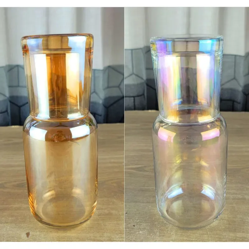 Glass Bottle With Cup 00671